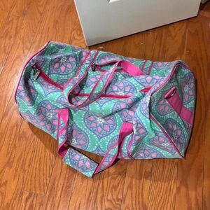 VIV & LOU Blue Turquoise Pink Purple Printed Duffel Travel Women's Strap Bag